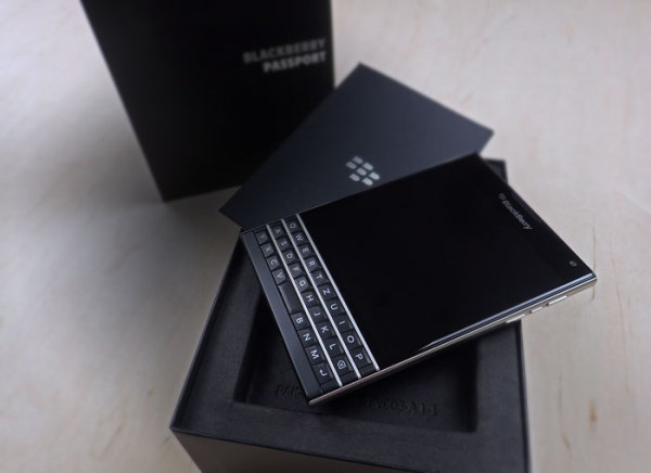 Das BlackBerry Passport – ausgepackt und angefasst